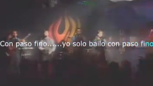 Suenan Los Dukes 🎤🎶🎤🎶🎤🎶 con Andrés Valencia karaoke смотреть онлайн