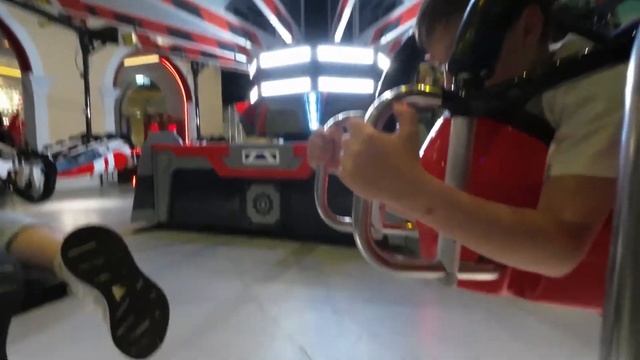 Остров мечты - Московский Диснейленд смотреть онлайн