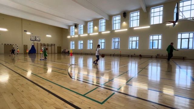 Баскетбол#рок-н-рол#тренировка Дана 23/02/22#籃球兒童#أطفال كرة السلة#Basketball Kids#Basketball-Kinder смотреть онлайн