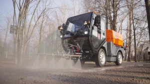 Самоходная подметально-вакуумная машина Меркатор ВКМ 1500