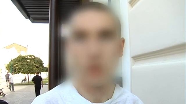 Сумська поліція з‘ясовує причини та обставини незвичайної поведінки двох молодиків «альпіністів» смотреть онлайн