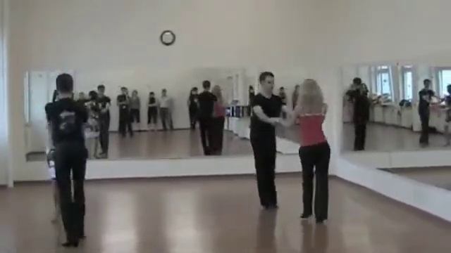 Ilya-Alina-i-Serezha-Yulia.m4v смотреть онлайн
