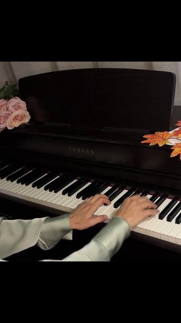 Андрей Петров - тема из к/ф Осенний марафон / Andrey Petrov - Theme from the film Autumn Marathon смотреть онлайн