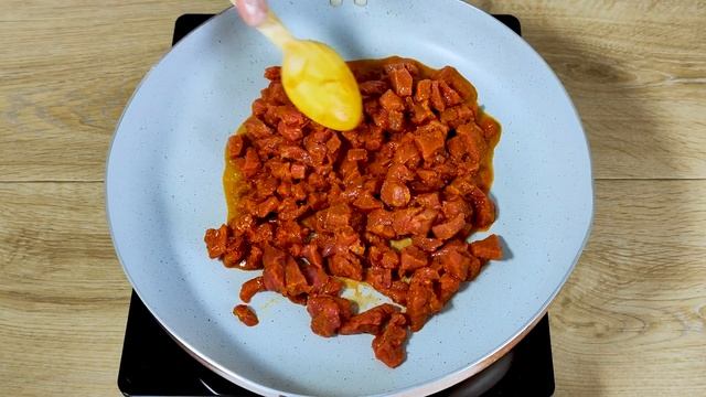 خبيزات لي غادي ينسيوك في كاع سندوتشات بحشوة اللحم وموزاريلا كيدوبو في الفم смотреть онлайн