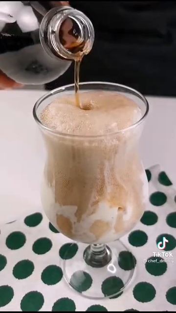 Как приготовить коктейль чёрная вдова