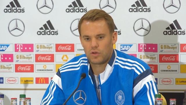 DFB-Götze, FCB-Götze: Das sagt Manuel Neuer zu Mario Götze | Schottland - Deutschland | EM-Quali смотреть онлайн