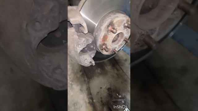 Форд Фокус 2 замена передних тормозных дисков смотреть онлайн