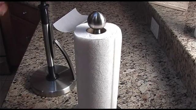 OXO SimplyTear Paper Towel Holder Review смотреть онлайн