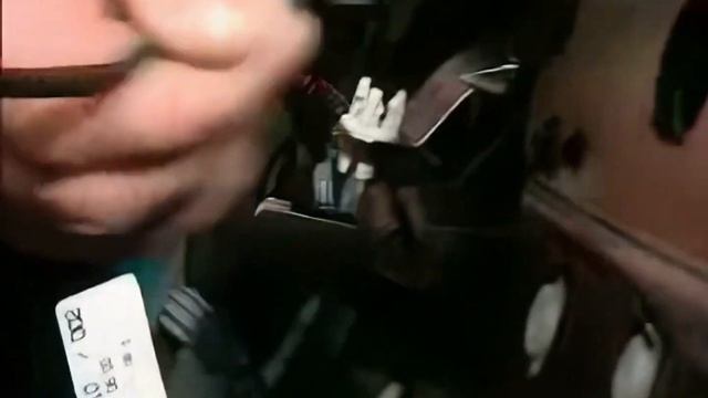 Mercedes C-Class W204 Rear Door Trim Removal And Installation Guide