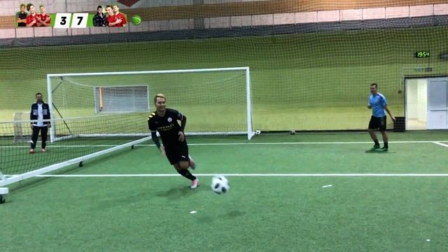 ФУТБОЛЬНЫЙ ТЕННИС НА НАКАЗАНИЕ смотреть онлайн