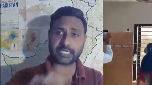 Hidden Cam In Girls School Washroom Karachi || Karachi Haracks Girls School Hidden Camera Recored