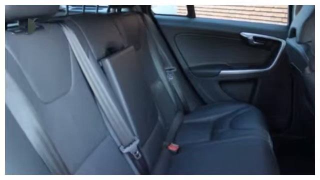 Volvo V60 D6 Summum PLUG-IN HYBRID 0% Bijtelling смотреть онлайн