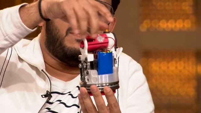 ‘Hyperlab’ के High Tech Product को देखकर Sharks ने बढ़ाई Valuation | Shark Tank India S3 | Full Pitc смотреть онлайн