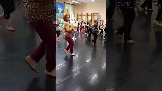 Уроки танцев 50+ Студия "Вдохновение" #тагил #2024 смотреть онлайн