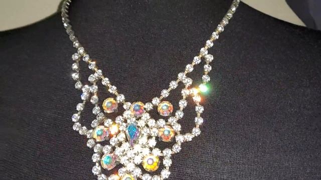 колье AURORA BOREALIS ЧЕХОСЛОВАКИЯ ВИНТАЖ#кольечехословакия#кольевинтажное#кольевечернее#колье#biju смотреть онлайн