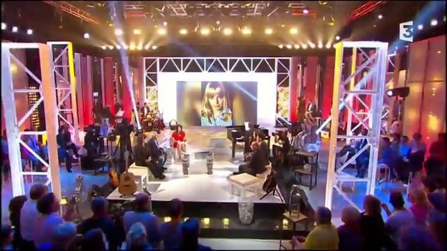 Alizee Résiste 2013 HD смотреть онлайн