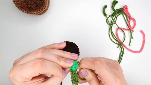 How To Crochet : Plant In A Pot #crochetplant #crochetpot Crochetplantpot