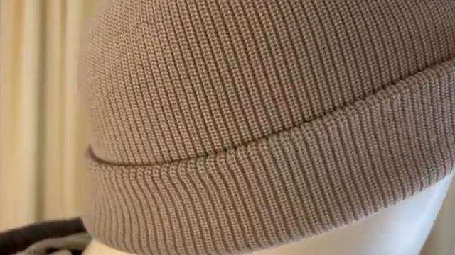 Бежевая шапка бини GJOE (grunge John Orchestra Explosion)