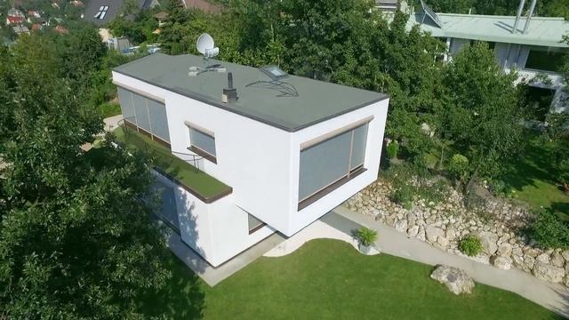 Nice house with DJI Inspire 1. смотреть онлайн
