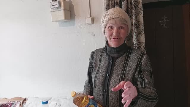 Валентине Александровне купили новый холодильник! смотреть онлайн