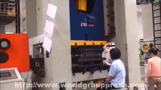 JW31 H Tipi Eksantrik Pres смотреть онлайн