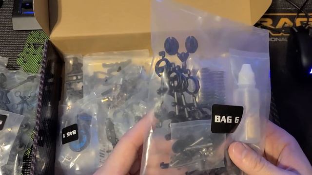 3Racing Sakura D5 MR-GA Green Drift Chassis Unboxing смотреть онлайн