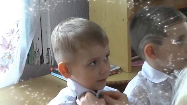 Брянковский детский сад "Золотой улей" (2016 год) смотреть онлайн