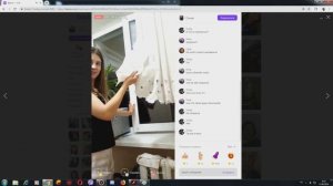 Девушка  выполняет желания: 1)  облизать окно