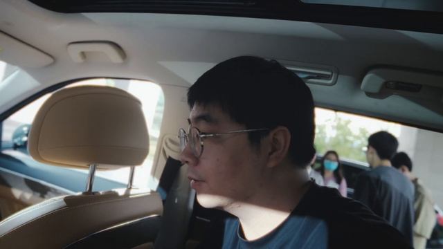 静态体验 | 华为AITO问界M7是台工具车？ смотреть онлайн