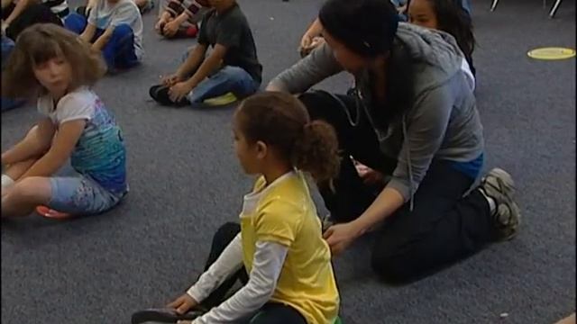 Teaching Artist Project: Dance, Grade 2, Lesson 2, Segment A, Warm-up [2D2A] смотреть онлайн