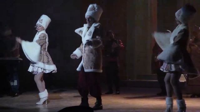 "А у володи на току"- ансамбль "Услада" гг. Владимир-Суздаль смотреть онлайн