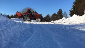 🚜  Мини-трактор KUBOTA SATURN X-20 / КУБОТА САТУРН Х-20