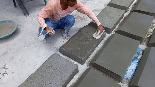 How to make road side dividers through precast techniques by Eesha Media смотреть онлайн