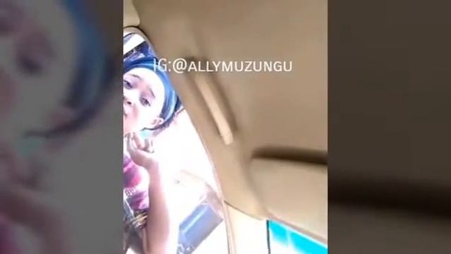Malaya akipanga bei na mteja wakatombane смотреть онлайн
