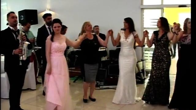 Prvi Rodjendan i Kumstvo Metus i Andjeline Kod Babusa Borca 1-deo 24.04.2015 StudioBeko Leskovac смотреть онлайн