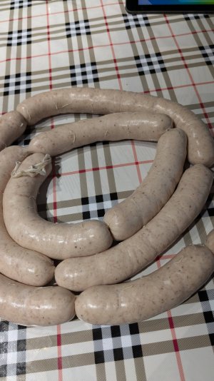 Приготовление колбасы в натуральной оболочке