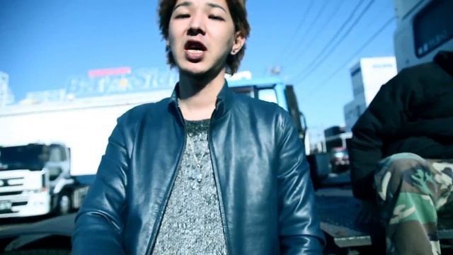 Dragon One - 再生feat.HAIIRO DE ROSSI(Official Music Video) смотреть онлайн