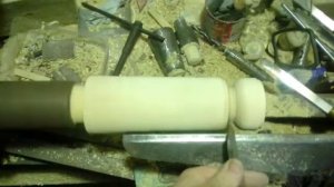 Точение солонки из черемухи