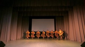 Танец "Ой, сад во дворе"