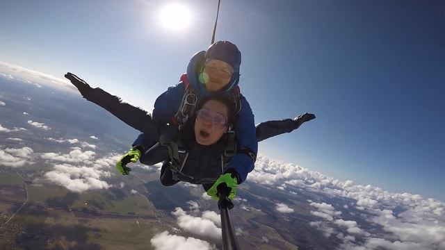 SKYDIVE SPB и Наталья Ефросинина смотреть онлайн