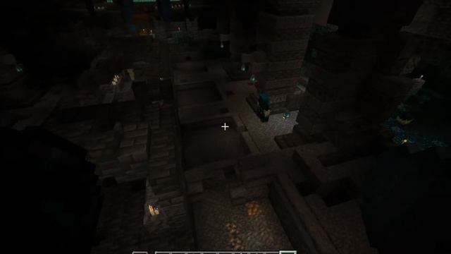 Exploring Ancient City in Minecraft 1.19 смотреть онлайн