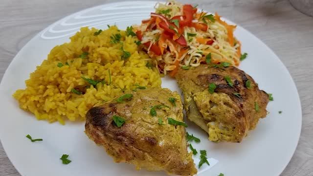 Приготовила курицу и рис по этому рецепту. Все получилось отлично! Простые идеи для обеда или ужина смотреть онлайн