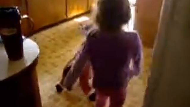 Jimmy gets a pony stuck on his back смотреть онлайн