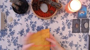 КАК ВЫГЛЯДИТ БУДУЩИЙ МУЖ? @Lesveda8 #будущиймуж #отношения #тароонлайн