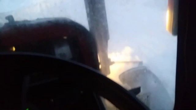 ЧИСТИМ СНЕГ НА МТЗ 320 смотреть онлайн