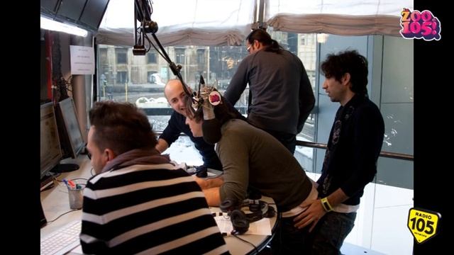 Zoo on-air: "Mistero: "Chi ha incastrato Lele Mora?", puntata del 21/02/2012 смотреть онлайн