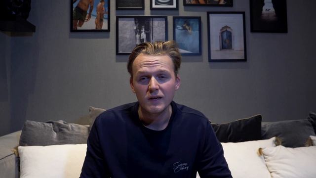 MY JOB APPLICATION FOR RED BULL смотреть онлайн