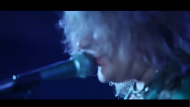 Год Змеи – Я живу так , а не играю смотреть онлайн