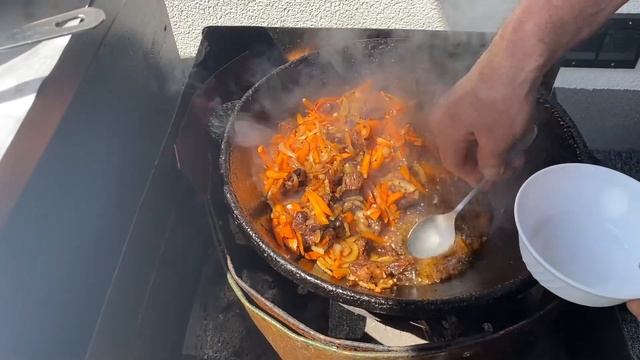 Вкусный плов из говядины. смотреть онлайн