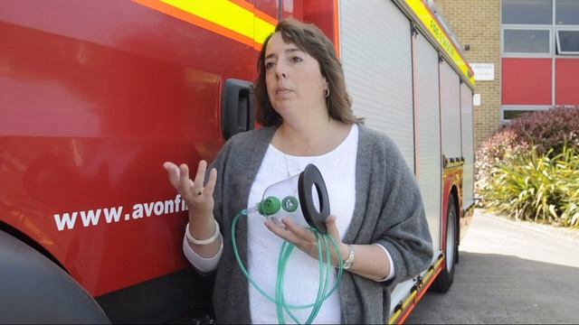 Fire brigade launch trial of oxygen masks for animals. смотреть онлайн